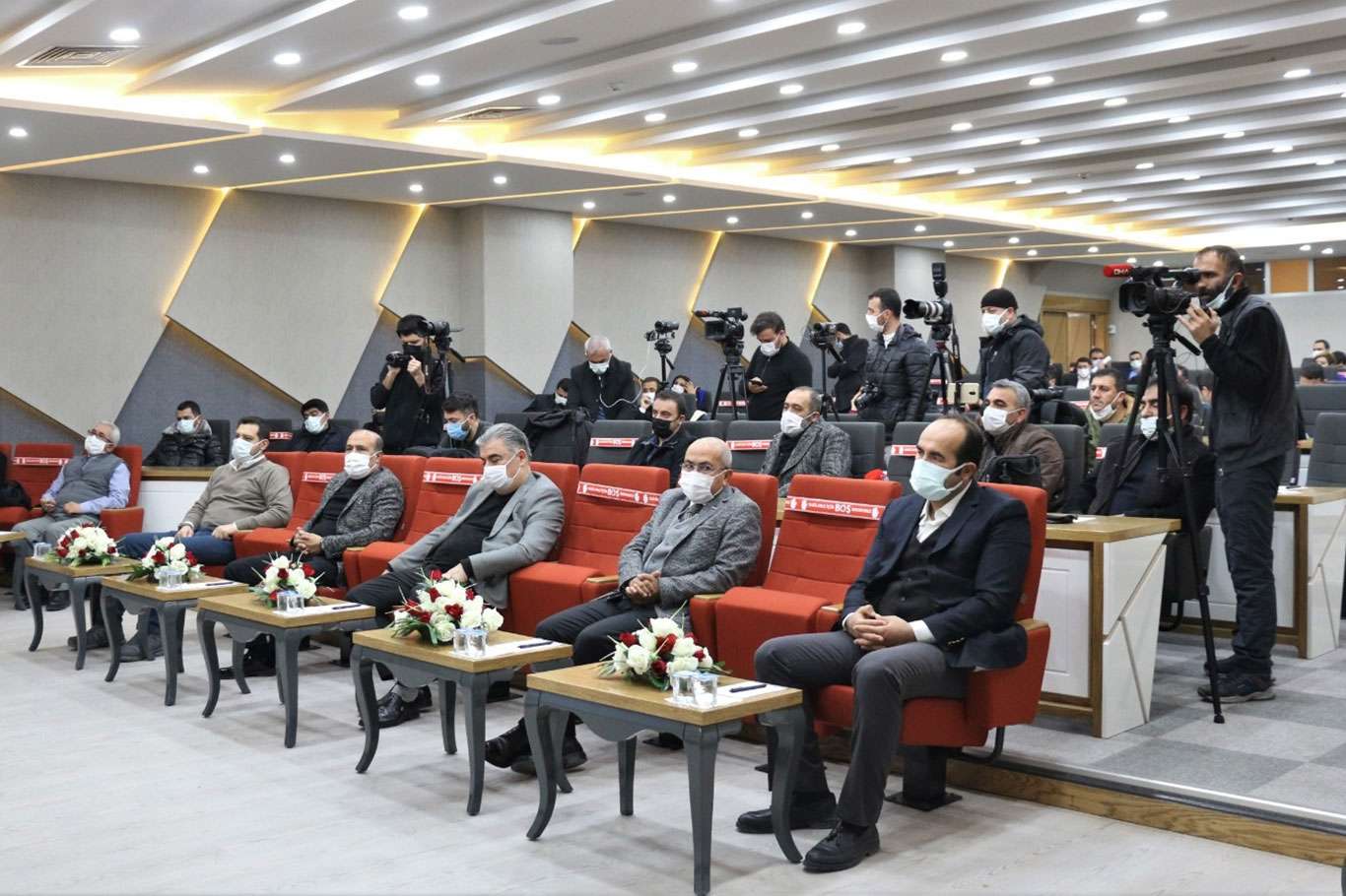 VAN TSO: Kapıköy Sınır Kapısı acilen açılmalı